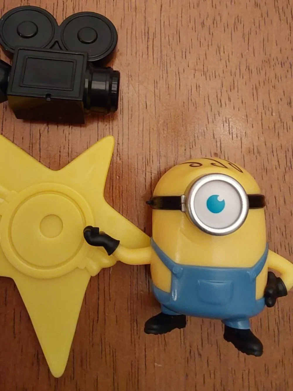 JAMES THE MINION FROM MINION & MONSTERS NEW